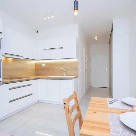 In With Free Parking Apartamento Bratislava