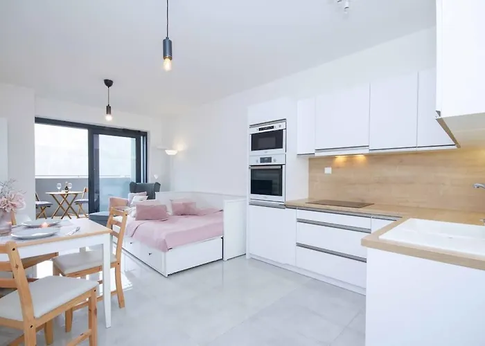 In With Free Parking Appartement Bratislava