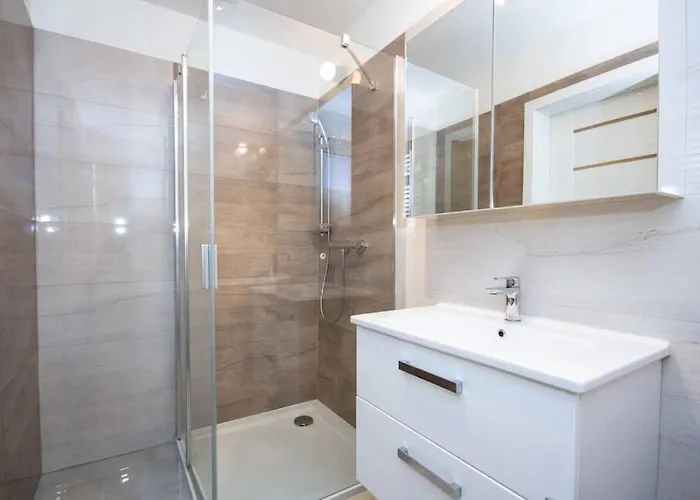 In With Free Parking Apartament Bratislava