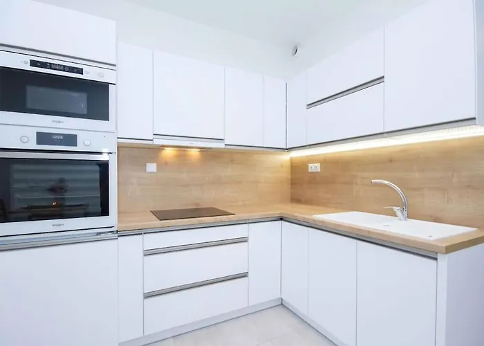 Appartement In With Free Parking