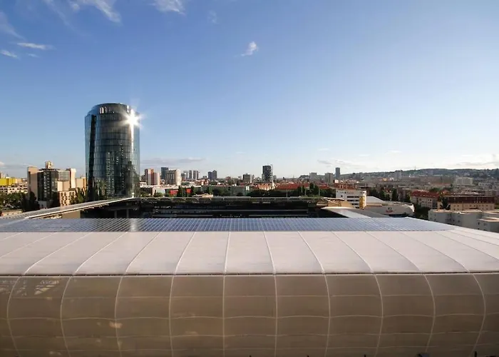 شقة In With Free Parking براتسيلافا